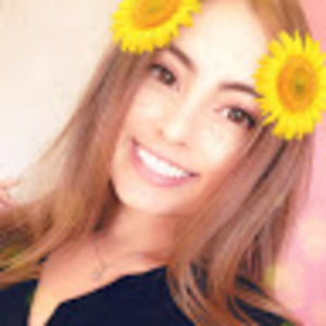 Meet your Posher, Cristina